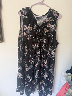 Rue21 Black Floral Sleeveless Tie-Front Midi Dress